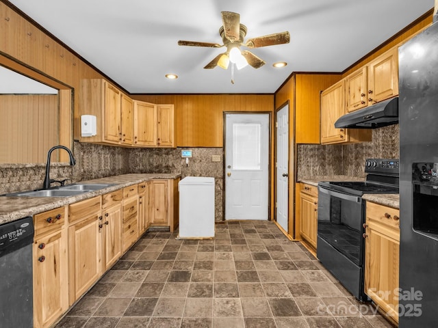 kitchen with under cabinet range hood, dishwashing machine, black range with electric stovetop, a sink, and ceiling fan