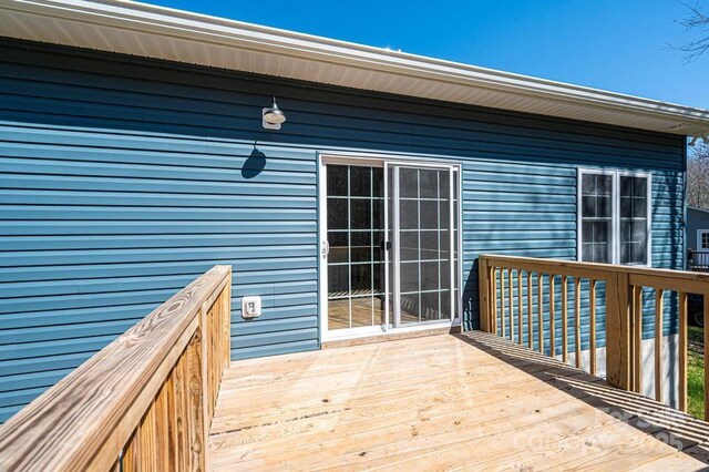 1314 39th Street Cir SW, Hickory, NC 28602 - view of deck