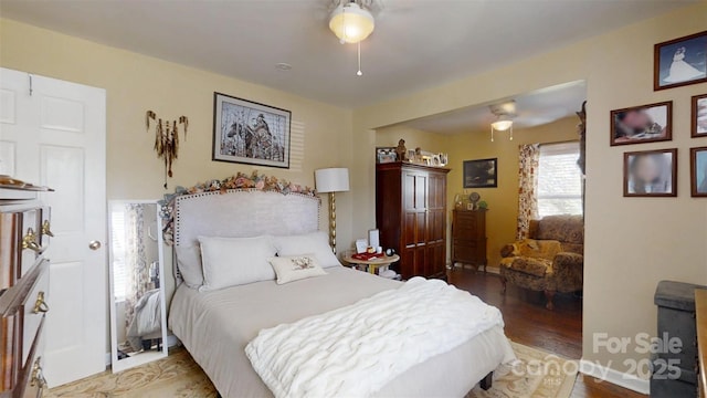 608 Forney Ave, Lincolnton, NC 28092 - bedroom featuring wood finished floors, baseboards, and a ceiling fan