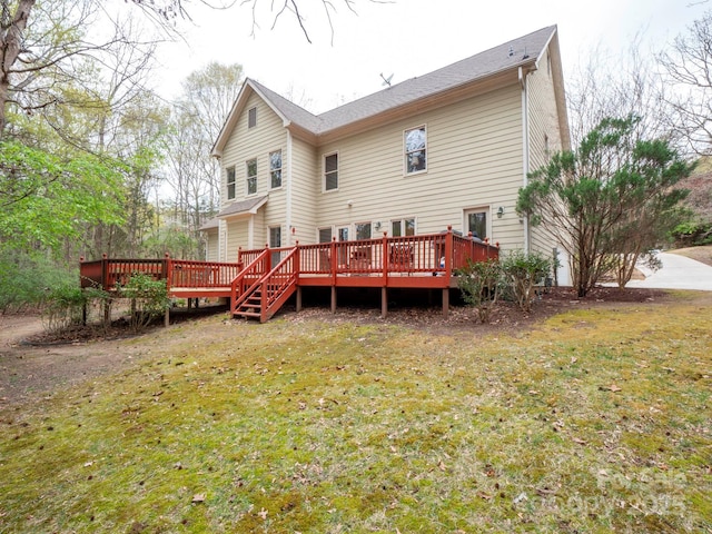 6108 Mcilwaine Rd, Huntersville, NC 28078 - back of property featuring a lawn and a deck