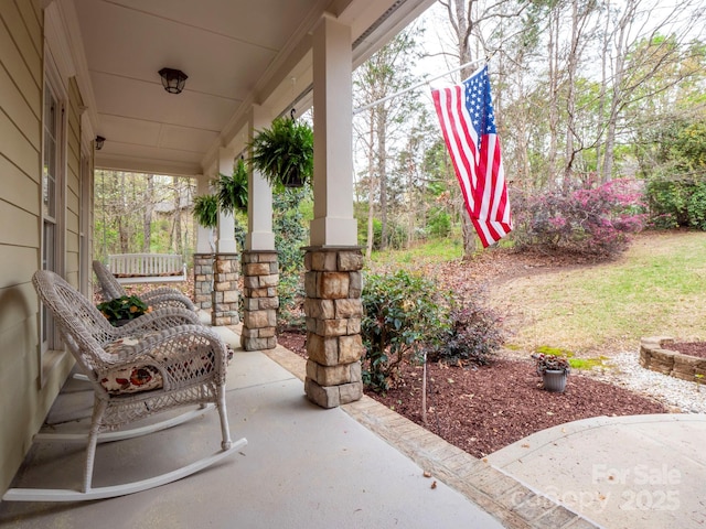 6108 Mcilwaine Rd, Huntersville, NC 28078 - view of patio with a porch
