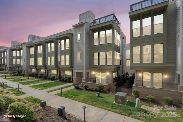 324 Uptown W Dr, Charlotte, NC 28208 - exterior space
