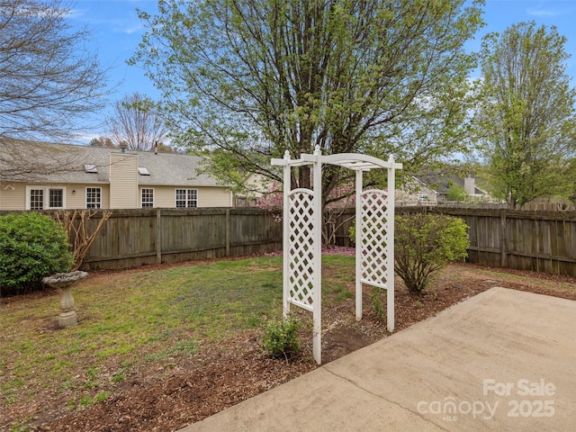 135 S Sunberry Trl, Fletcher, NC 28732 - view of yard featuring a patio and fence private yard