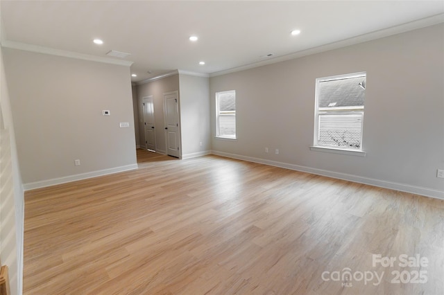 615 Billingsley Rd, Charlotte, NC 28211 - empty room with crown molding, light wood-style floors, baseboards, and recessed lighting