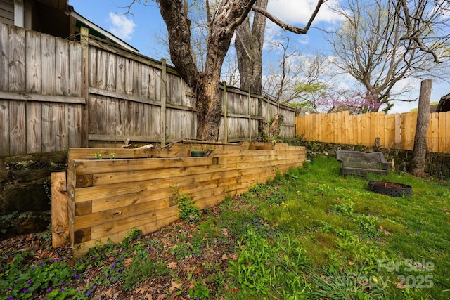 67 Montana Ave, Asheville, NC 28806 - view of yard with a fenced backyard
