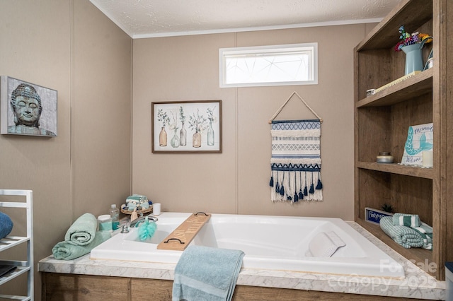 980 Lakeland Ave, Lincolnton, NC 28092 - bathroom featuring a textured ceiling and a garden tub