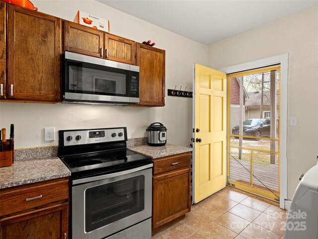 21 Bearden Ave, Asheville, NC 28801 - photo 9