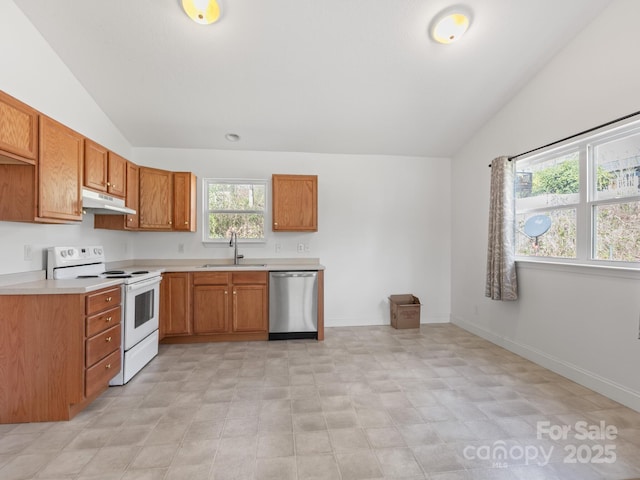 835 3rd Ave W, Hendersonville, NC 28739 - photo 20