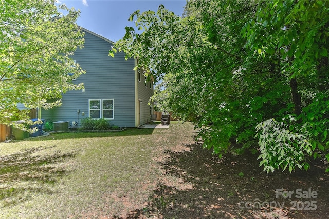 15035 Ockeechobee Ct, Mint Hill, NC 28227 - view of yard with central air condition unit