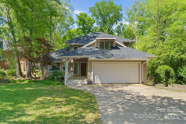 view of front facade with a garage, stucco siding, roof with shingles, a front lawn, and concrete driveway