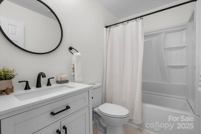 4932 Delivau Dr, Charlotte, NC 28215 - full bathroom featuring vanity, shower / tub combo, and tile patterned floors