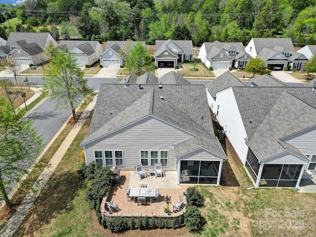 drone / aerial view featuring a residential view