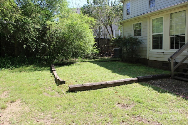 9915 Lottie Ln, Charlotte, NC 28262 - view of yard with fence
