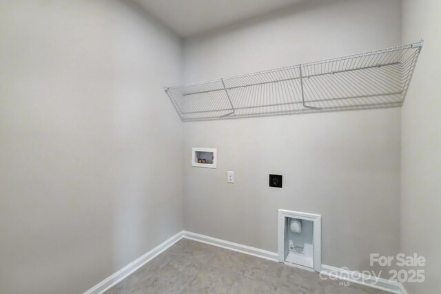 8042 Downy Oak Ln, Charlotte, NC 28269 - clothes washing area with baseboards, hookup for an electric dryer, laundry area, and hookup for a washing machine
