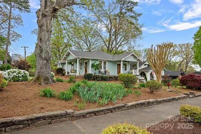 view of front of house with covered porch