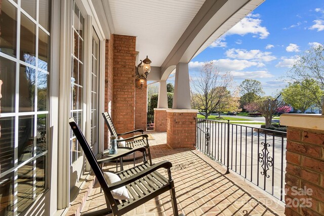 1404 Churchill Downs Dr, Waxhaw, NC 28173 - balcony with covered porch