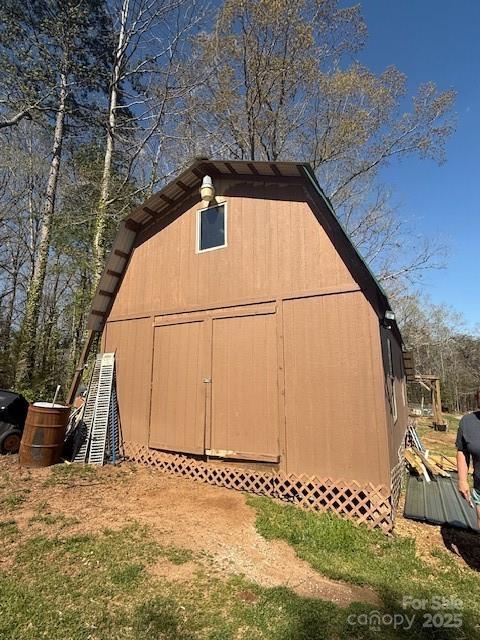 5061 Windy Woods Rd, Morganton, NC 28655 - view of outbuilding with an outdoor structure