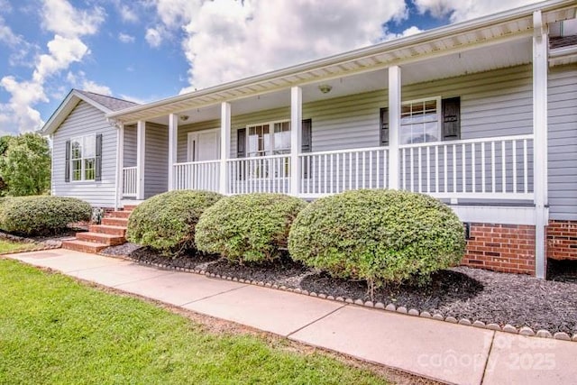 2811 Saint James Church Rd, Denver, NC 28037 - view of front of house with a porch