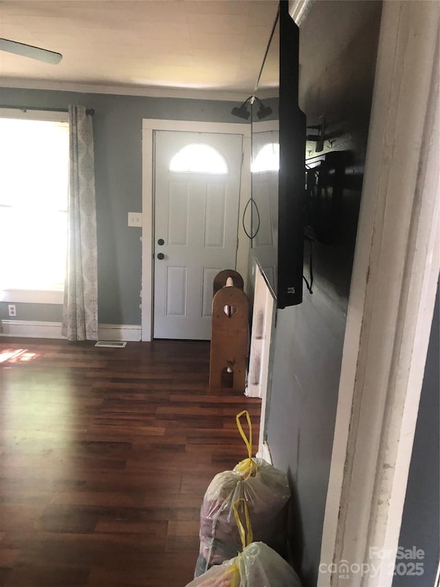 401 Plymouth St, Kannapolis, NC 28083 - entrance foyer featuring dark wood-style floors and baseboards
