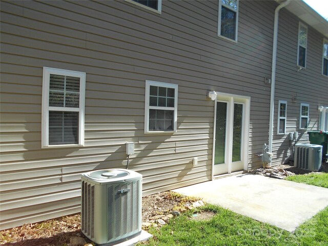 112 Alpine Ridge Dr, Asheville, NC 28803 - photo 24