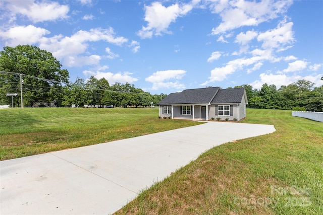 115 Frances St, Salisbury, NC 28147 - view of front of house featuring a front lawn and concrete driveway