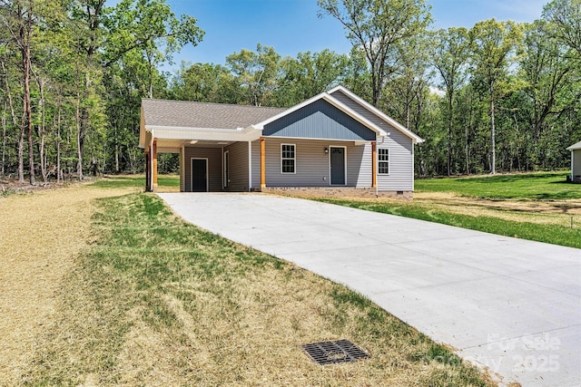 102 Kerda St, Taylorsville, NC 28681 - view of front of property featuring a front lawn, driveway, a carport, and crawl space