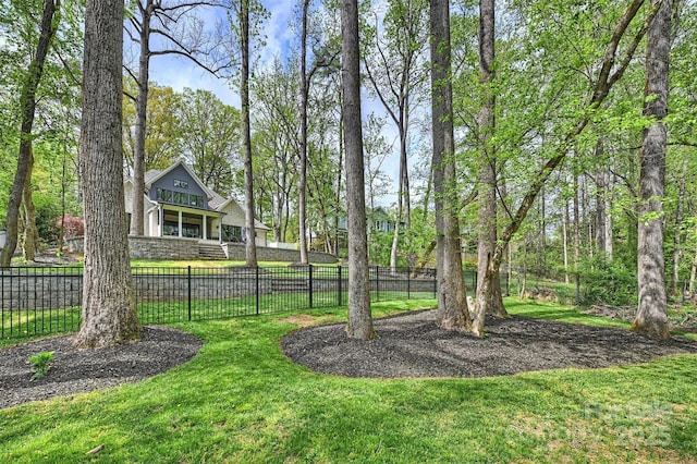 438 Wonderwood Dr, Charlotte, NC 28211 - view of yard featuring a fenced front yard
