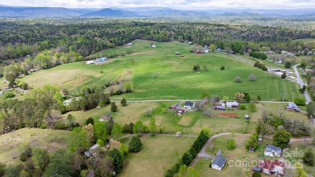 3795 Hartland Rd, Lenoir, NC 28655