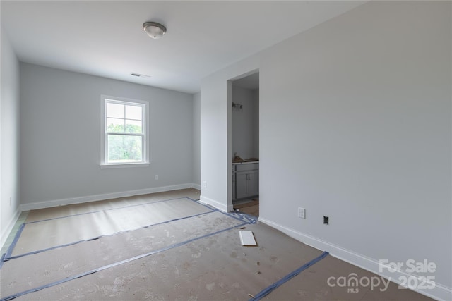 1504 Baileys Run, Gastonia, NC 28056 - unfurnished room featuring baseboards