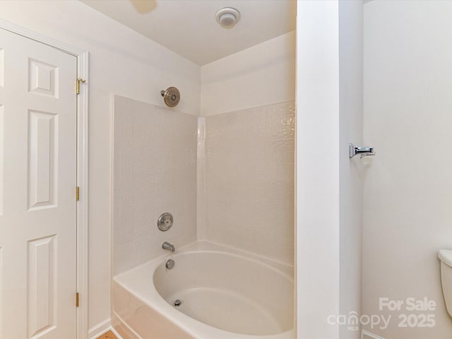 11705 Silverado Ln, Charlotte, NC 28277 - full bath featuring bathtub / shower combination and toilet