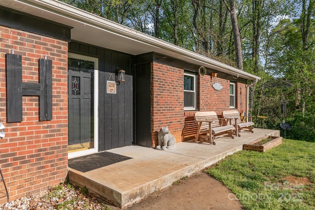 1218 Donna Dr, Shelby, NC 28152 - entrance to property with brick siding