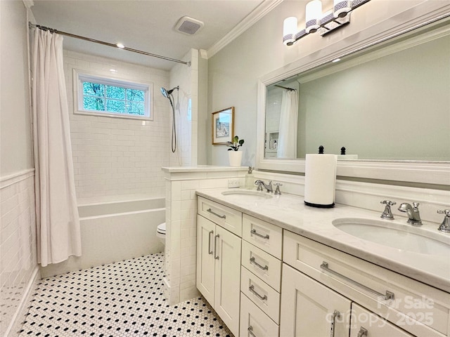9508 Hayenridge Ct, Huntersville, NC 28078 - full bath with double vanity, shower / bath combination with curtain, a sink, and ornamental molding