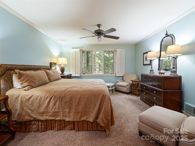 11 Bourne Ln, Asheville, NC 28803 - bedroom featuring crown molding, visible vents, ceiling fan, and carpet flooring