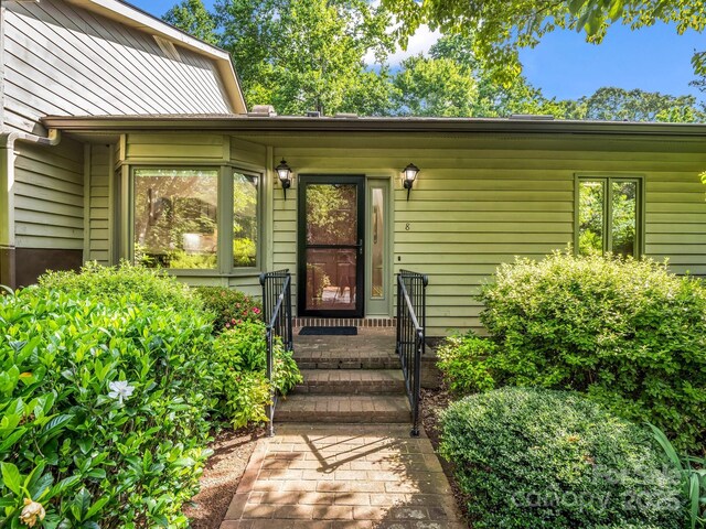 8 Hunting Country Trl, Tryon, NC 28782 - photo 1