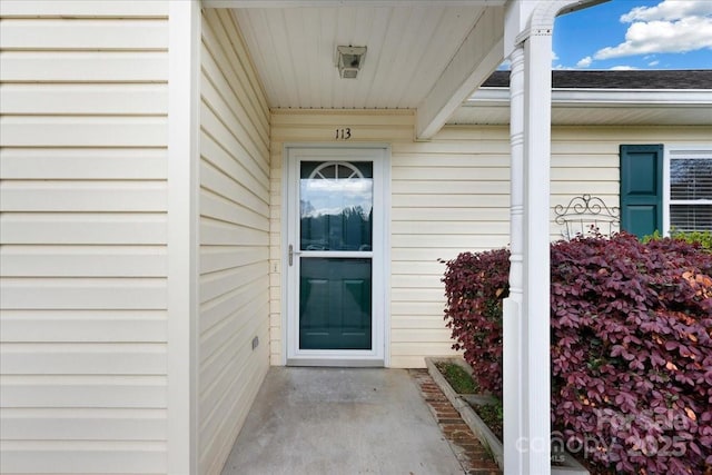 view of property entrance
