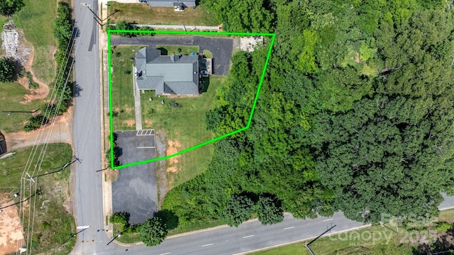115 12th St SW, Hickory, NC 28602 - aerial view of property's location with property parcel outlined