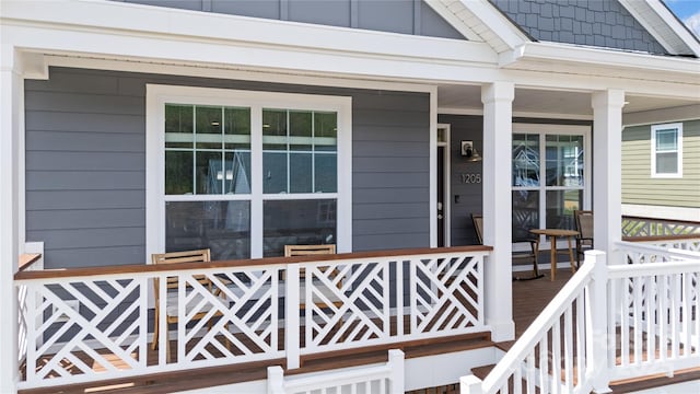 property entrance with a porch