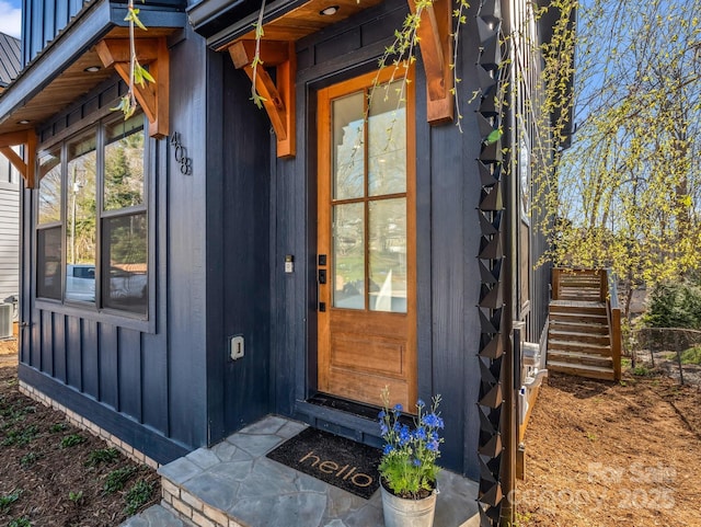 408 S Oconeechee Ave, Black Mountain, NC 28711 - entrance to property featuring cooling unit