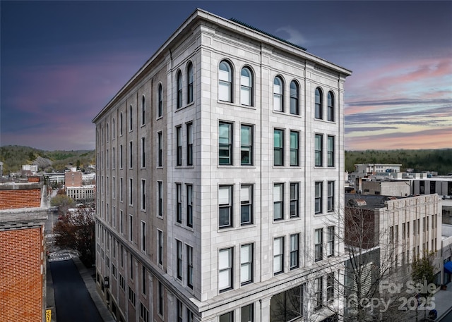 84 Walnut St Unit 203, Asheville, NC 28801 - view of building exterior