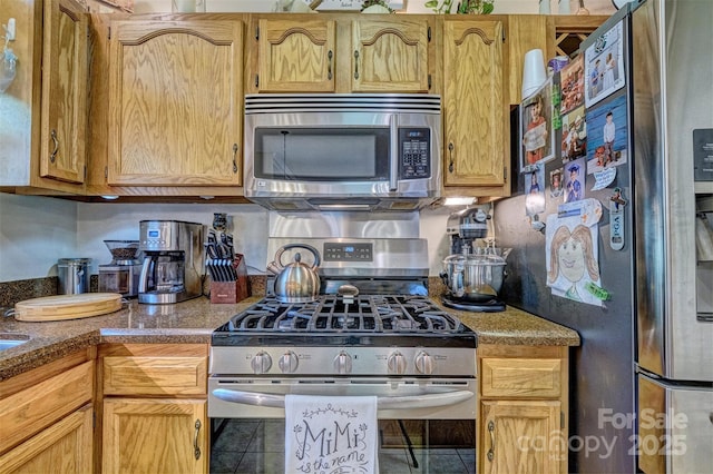 394 Runnymede Dr, Rock Hill, SC 29732 - kitchen with tile patterned floors and appliances with stainless steel finishes