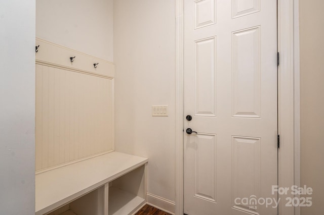6352 Willow Farm Dr, Denver, NC 28037 - view of mudroom