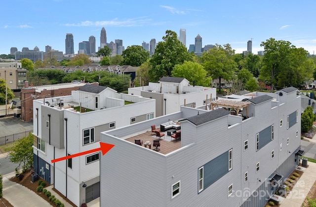 drone / aerial view with a view of city