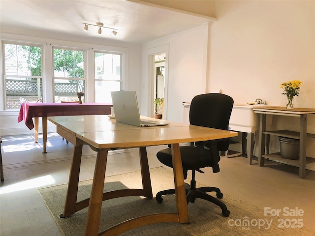 1000 E 35th St, Charlotte, NC 28205 - view of office