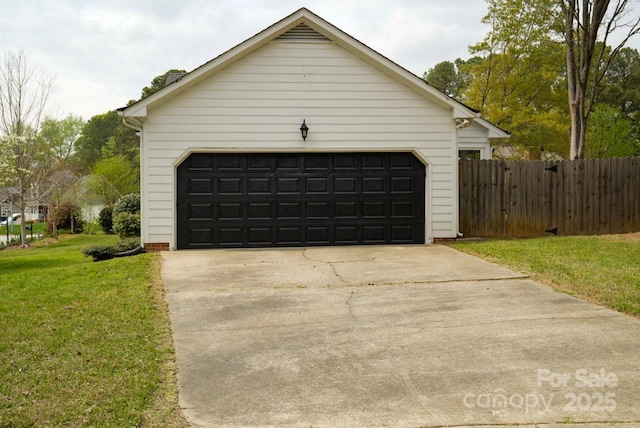 204 Foley Dr, Garner, NC 27529 - garage with fence