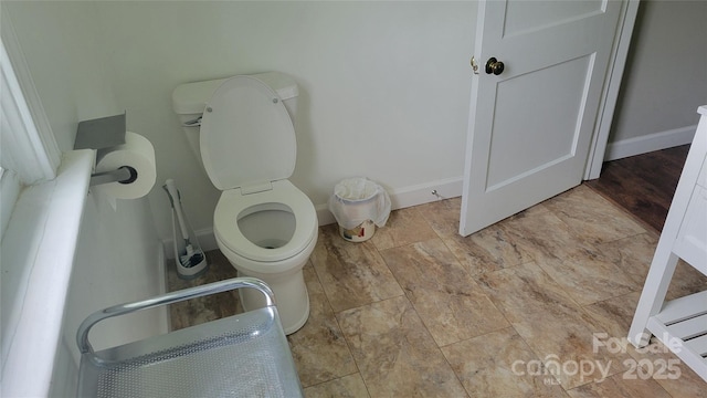 18 Misty Meadows Rd, Burnsville, NC 28714 - bathroom with toilet and baseboards