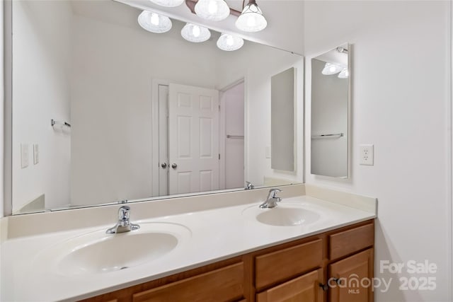 7302 Yellowhorn Trl, Waxhaw, NC 28173 - full bath featuring double vanity