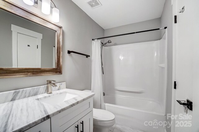 3612 Cobbleridge Dr, Charlotte, NC 28215 - full bath with shower / bathtub combination with curtain, vanity, and toilet