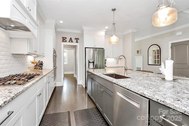 3915 Chevlot Hills Rd, Sherrills Ford, NC 28673 - kitchen featuring appliances with stainless steel finishes, a sink, gray cabinetry, decorative backsplash, and hanging light fixtures