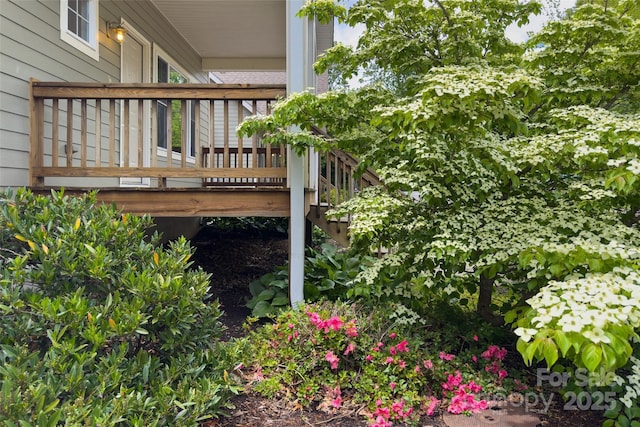 3 Teresa Way, Black Mountain, NC 28711 - view of wooden terrace