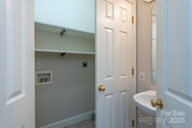 3 Teresa Way, Black Mountain, NC 28711 - washroom featuring electric dryer hookup, hookup for a washing machine, tile patterned flooring, and baseboards